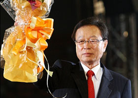 한나라당 새 대표 박희태 선출