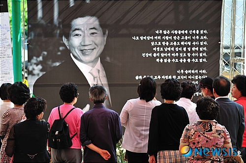 오렌지꽃향기는바람에날리고 이미지
