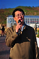 압해도 분재공원 설명하는 박우량 신안군수