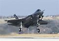 日, F-35 스텔스 전투기 40대 도입 검토