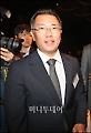 [사진]정의선 부회장, 'K7' 열심히 만들었습니다!