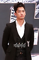[포토] ´짐승남´ 이용우, "포토타임도 터프하게~"