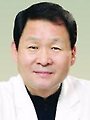‘눈속 잡티’ 5분 수술로 고민 끝
