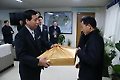 인천공단소방서 불우직원에 성금 전달