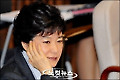 박근혜 '강도는 누굴까?'