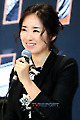 [T포토]윤유선 "유이 엄마 역할 맡았어요"