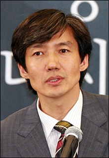 21세기 첫 10년, 우리 시대를 대표하는 책은?