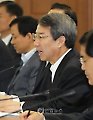 회의 주재하는 정 총리