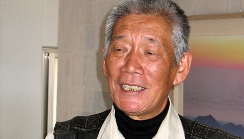 화톳불 곁 위트와 노래·구수한 입담 아직도 ‘귓가에’