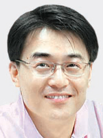 [문학예술]“영웅없는 獨 스릴러, 현실감 높은 공포 줄 것”