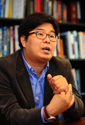 [한국의 파워라이터]정재승 KAIST 교수