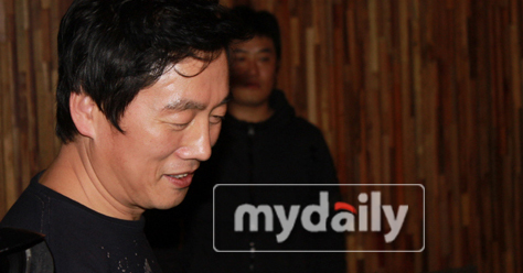 '나꼼수' 정봉주 전 의원, '달려라 정봉주' 출간…