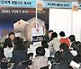 신세계, 올 8000명 선발 &hellip; 여성 채용에 적극