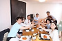 한동우 신한금융회장, 워킹맘 직원과 점심..무슨 얘기?