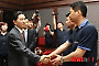 국민銀 노조와 손 마주잡은 임영록 KB회장 내정자